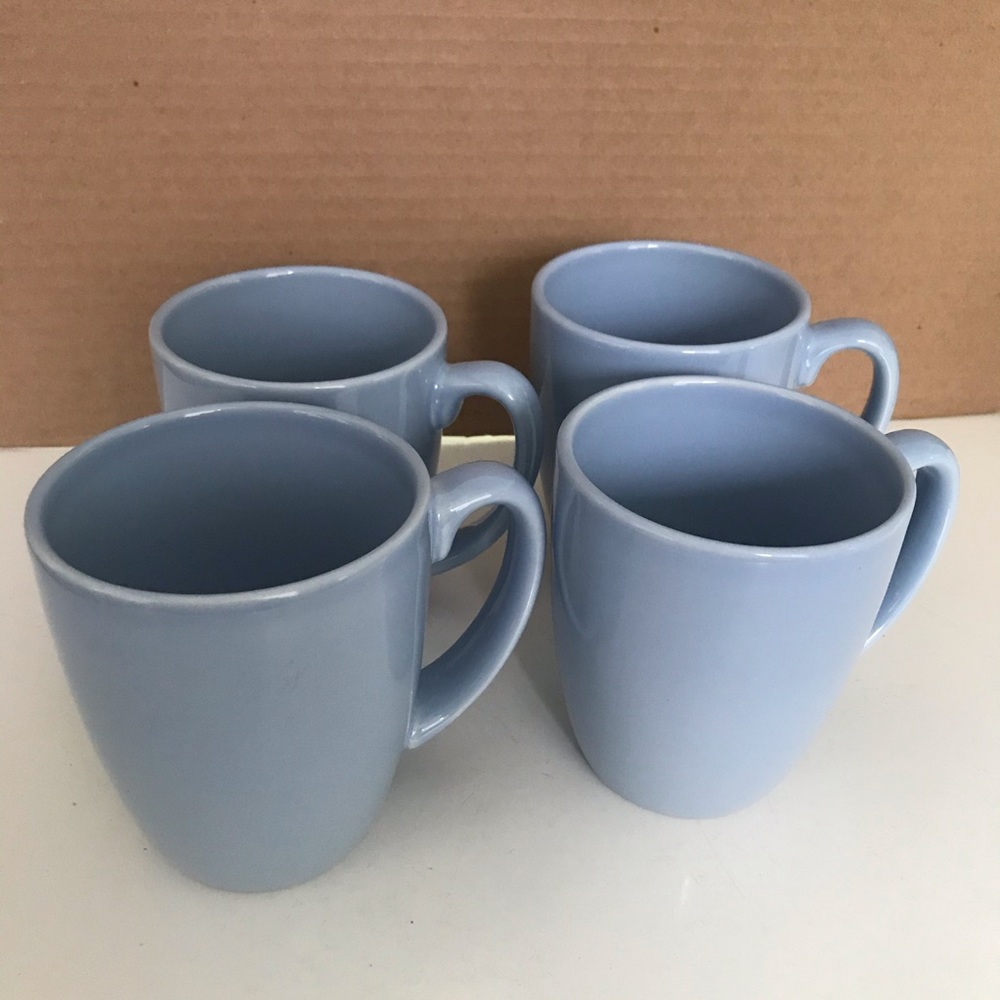 5 Corelle Stoneware Mugs